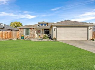 4606 Sun Devils Ave, Bakersfield, CA 93313