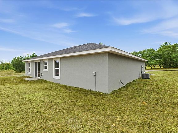 5th image of 20 Locust Loop Cir