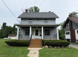 379 Homewood Ave SE, Warren, OH 44483