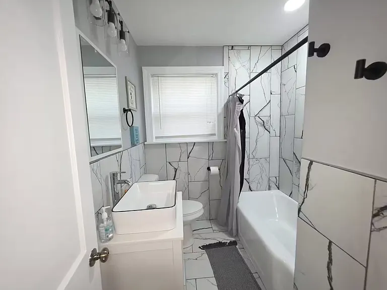 200 Braswell St — Photo 3