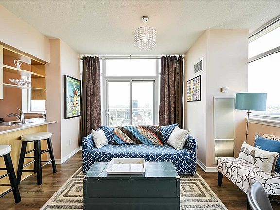 5th image of 215 Queen St E #2307