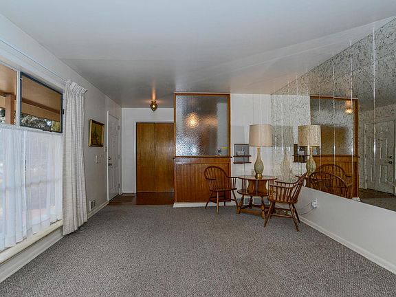 5th image of 640 Cody Ct
