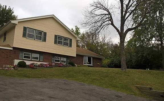 2nd image of 312 N 22nd St