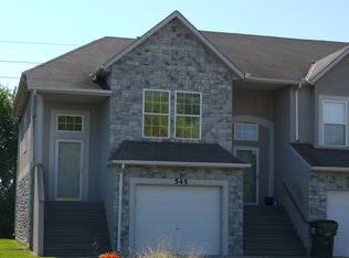 545 S Woodson Ln, Gardner, KS 66030