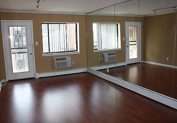2nd image of 150-41 Centreville St #2B