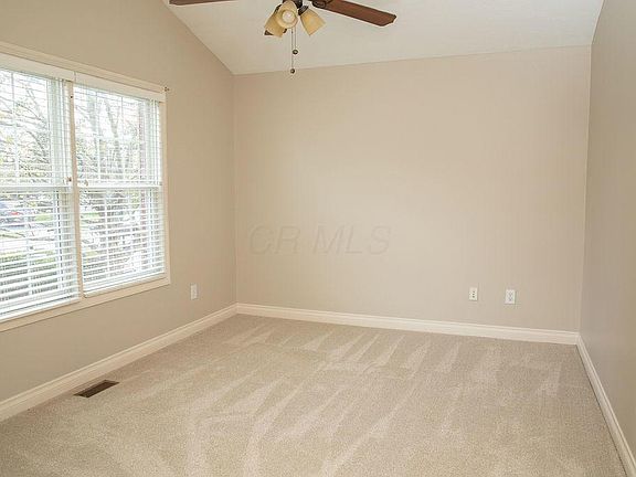 5th image of 674 Kentucky Cir