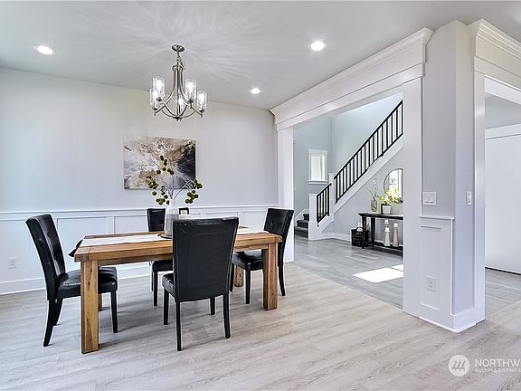 4th image of 205 Gove Street