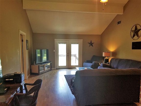 2nd image of 1216 S Country Club Dr