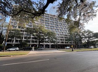 2100 Saint Charles Ave APT 12G, New Orleans, LA 70130