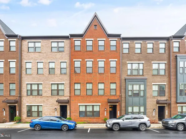 43423 Stonewood Crossing Ter, Ashburn, VA 20148