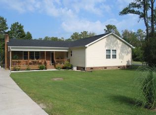 195 Beechwood Shores Dr, Moyock, NC 27958