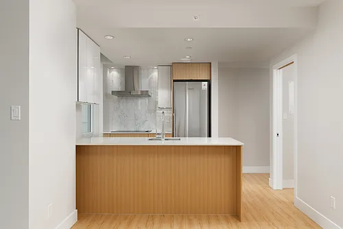 159 W 2nd Ave #803 Photo 1