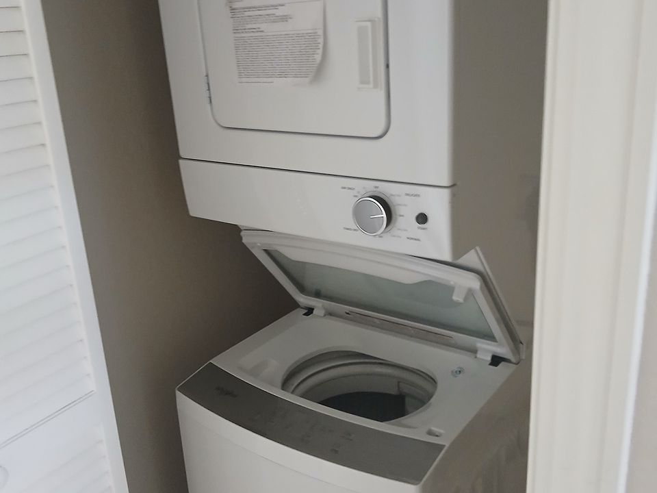 Very convenient in unit laundry.