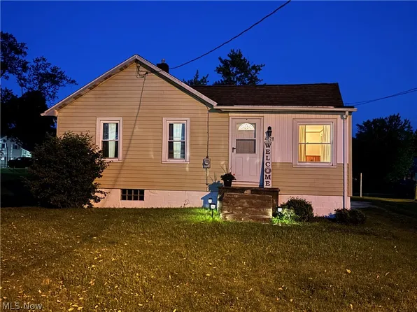 4828 Damon Ave, Warren, OH 44483