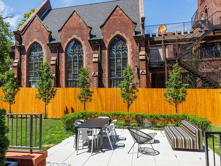 955 Sterling Pl #701 — Photo 21