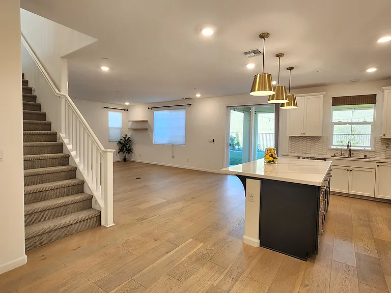 3342 Jackrabbit Ct — Photo 9