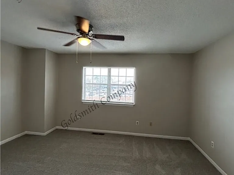 218 A Cavalier Dr — Photo 8