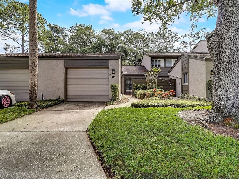 1st image of 919 WINTERGREEN BOULEVARD