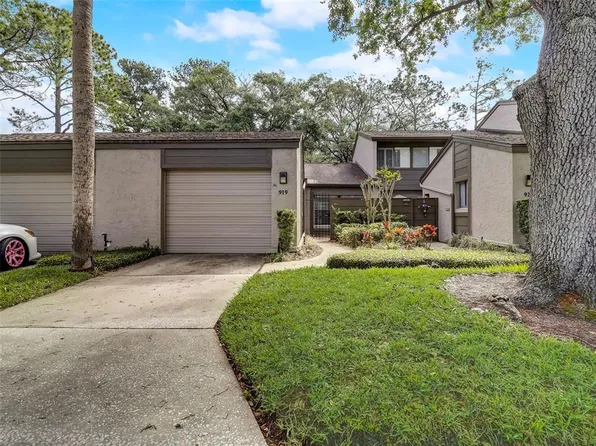 919 Wintergreen Blvd, Fern Park, FL 32730