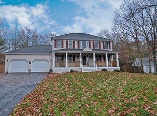 22 Checkerberry Ln, Taunton, MA 02780