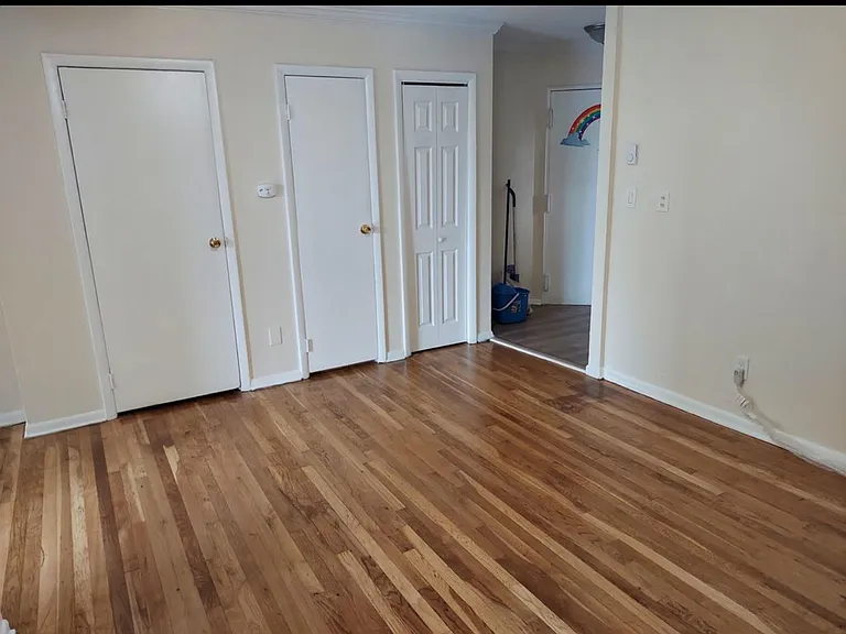 427 Kennedy Blvd #301 — Photo 5