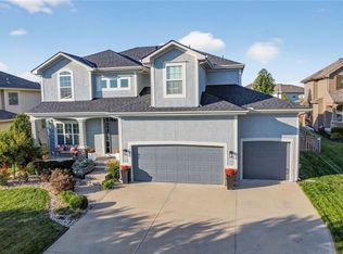 16685 S Lind Rd, Olathe, KS 66062