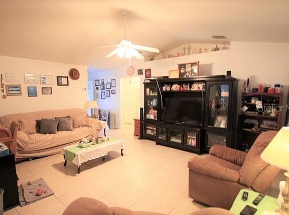 2nd image of 430 Jersey Ave