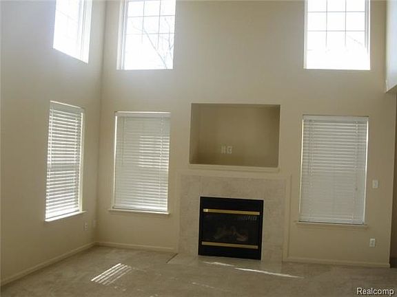 4th image of 3 N Vista