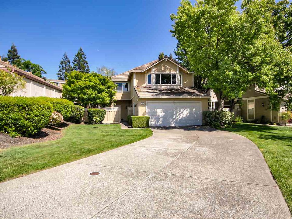 1st image of 200 Glasgow Cir