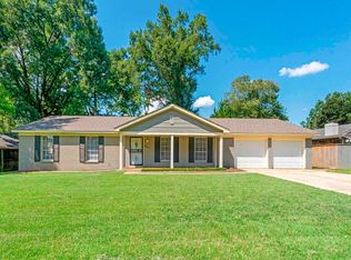 2331 Eastover Dr, Memphis, TN 38119