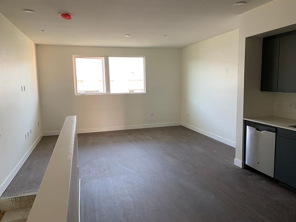 1st image of 4330 Alabama St #324