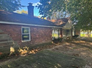 10918 Hillway Dr, White Lake, MI