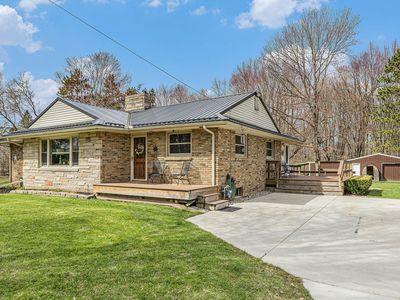 3838 Perrine Rd, Rives Junction, MI, 49277