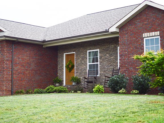 4th image of 3576 Spence Cir