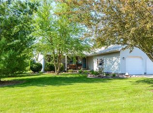 7 Chad Ave, Sullivan, IL 61951