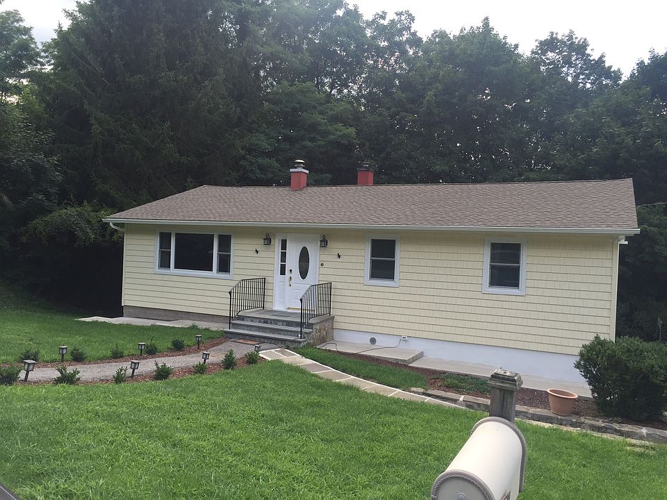 1st image of 19 Lakeview Ter