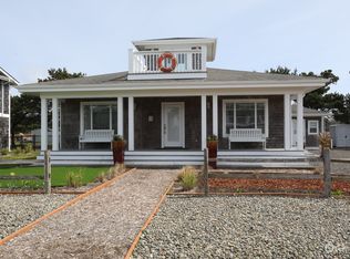 515 352nd St, Ocean Park, WA 98640