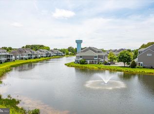 38259 Lake Dr APT 1045, Selbyville, DE 19975