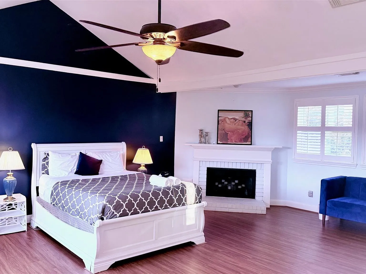 4 bed, 3.0 bath, 2708 sqft, $6,000 — Photo 3
