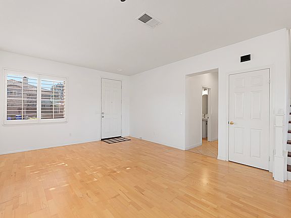 5th image of 3174 Huula Dr