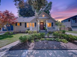 1320 Cole Ave, Birmingham, MI 48009