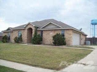 6061 Park View Dr, Midlothian, TX 76065