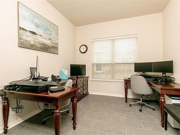 5th image of 6968 Finch Dr