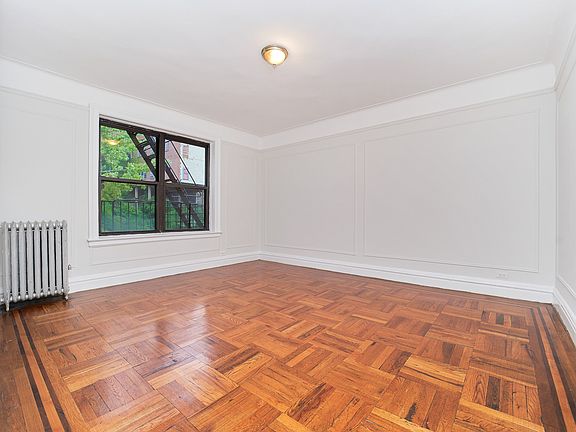 3rd image of 56 Bennett Ave APT 1I
