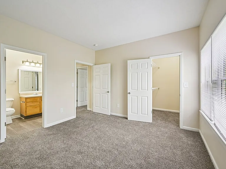 Bayberry Place Apartments — Photo 54