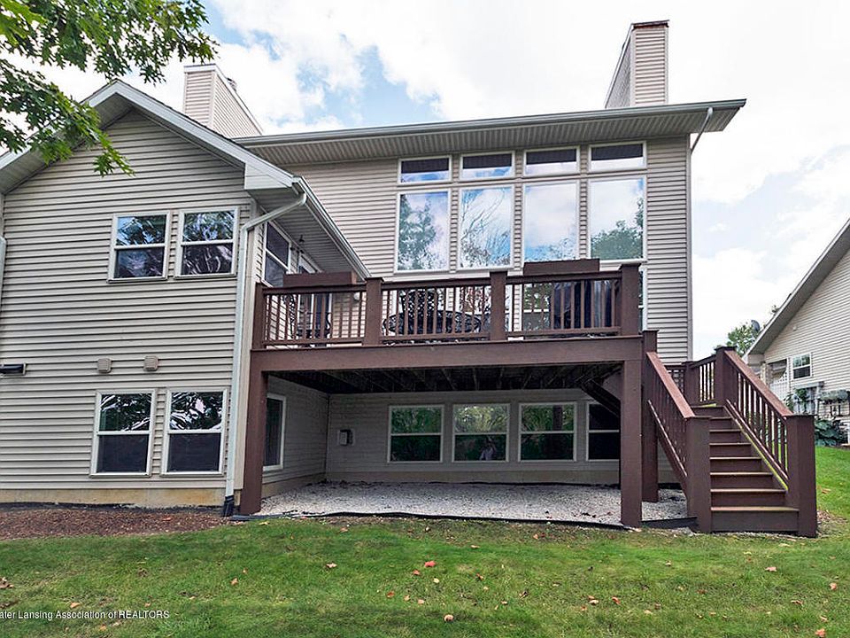 1st image of 1128 W Maide Marians Ct