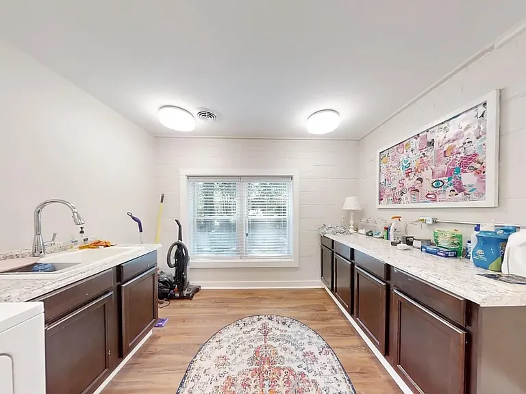 560 Sherwood Dr — Photo 34
