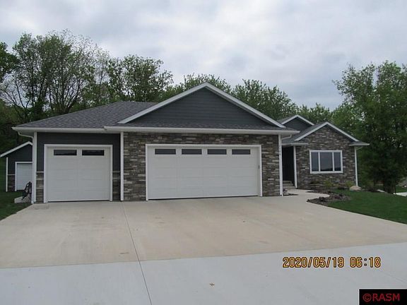 2nd image of 1106 Cottonwood St