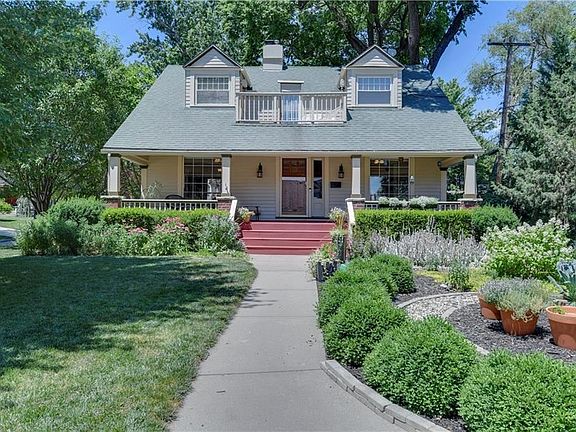 4th image of 3005 De Groff Way