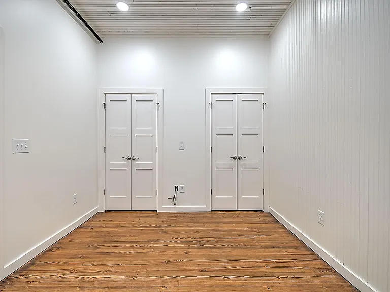 503 State St #302 — Photo 14
